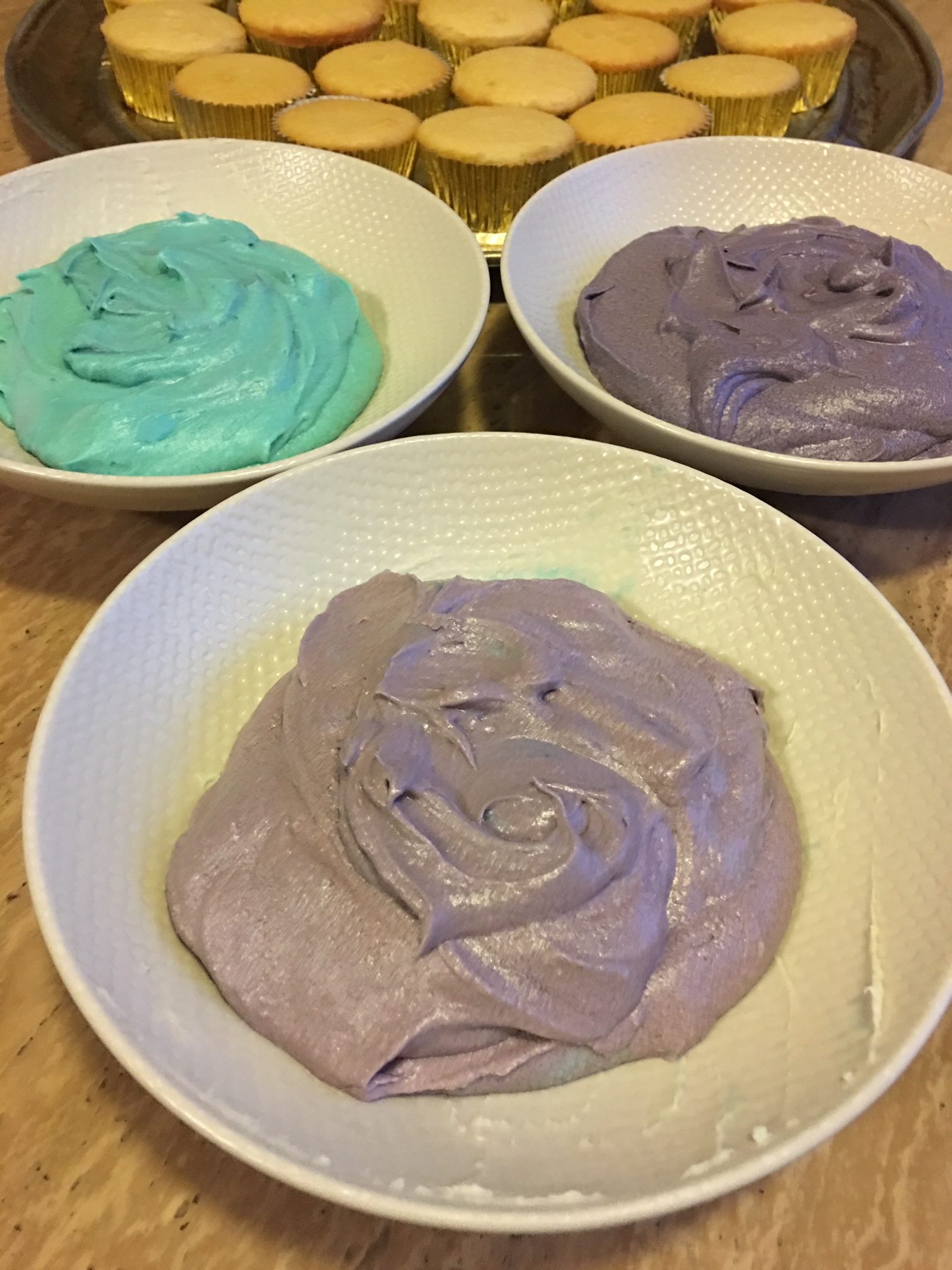 Mermaid Themed Cupcakes & Cookies – My Sweet Spins